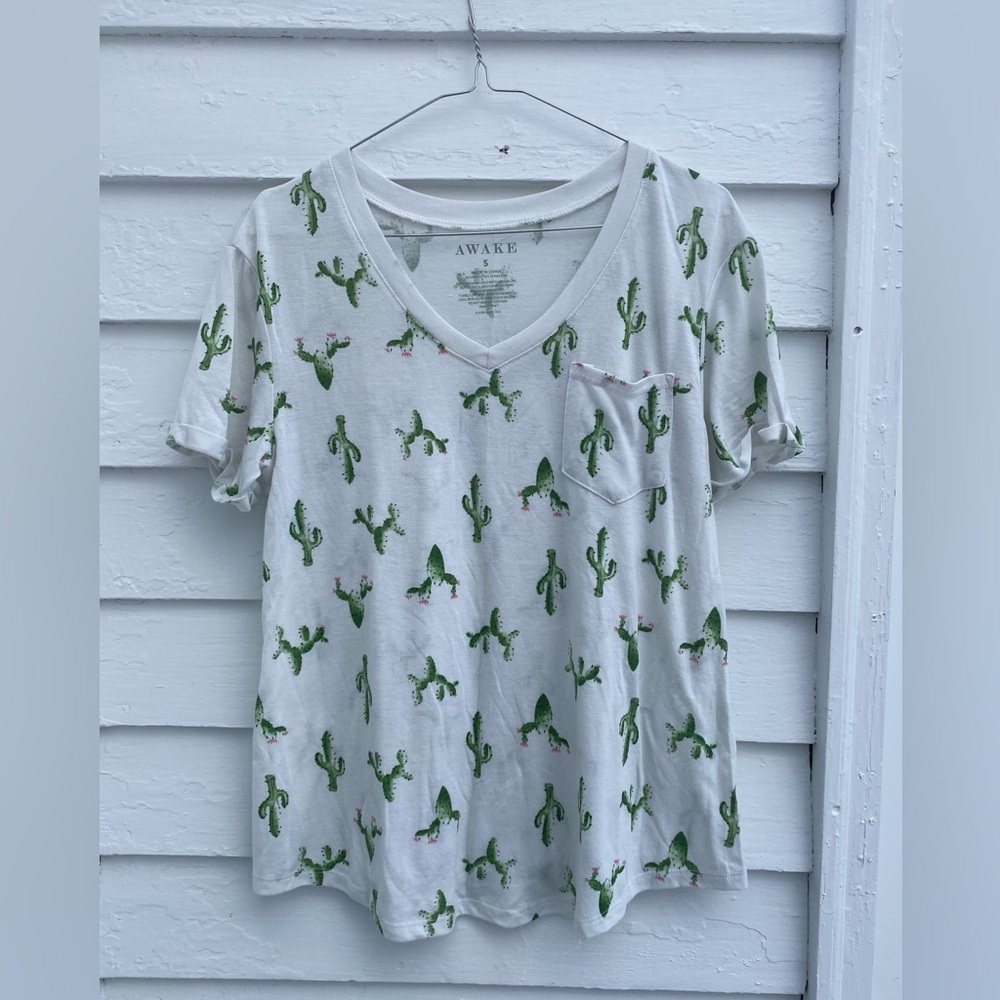 Awake Cactus Print White Simple Tee 🌵🏜️